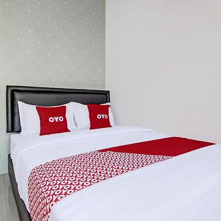 Super Oyo Collection O 92363 Kp Inn Yogyakarta Exterior foto