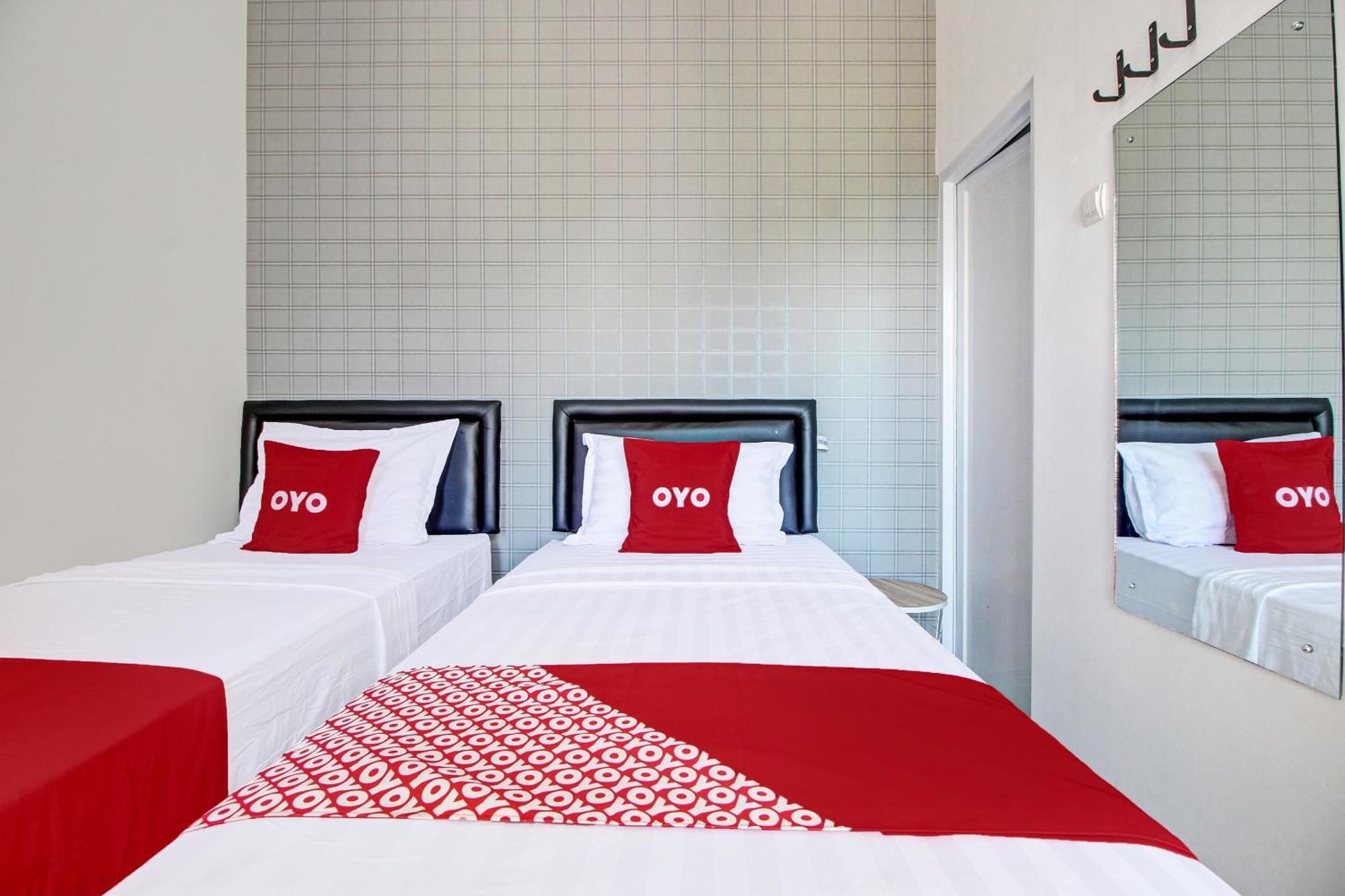 Super Oyo Collection O 92363 Kp Inn Yogyakarta Exterior foto