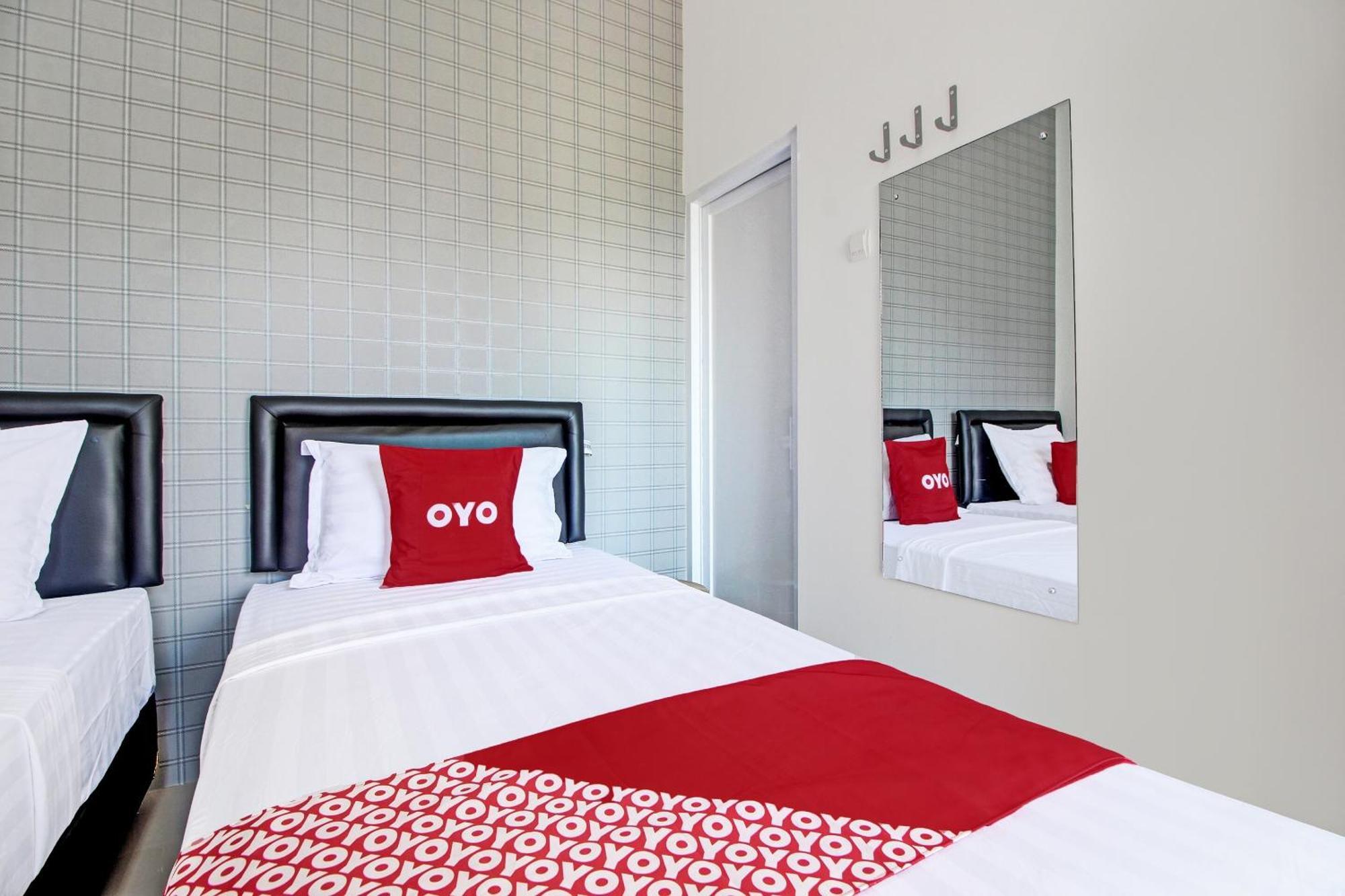 Super Oyo Collection O 92363 Kp Inn Yogyakarta Exterior foto