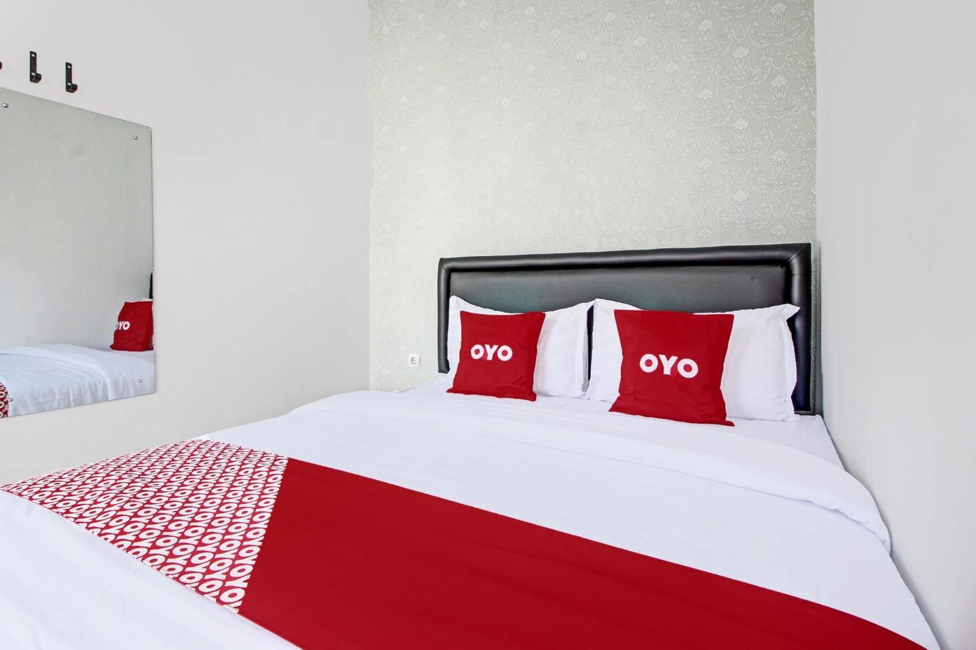 Super Oyo Collection O 92363 Kp Inn Yogyakarta Exterior foto