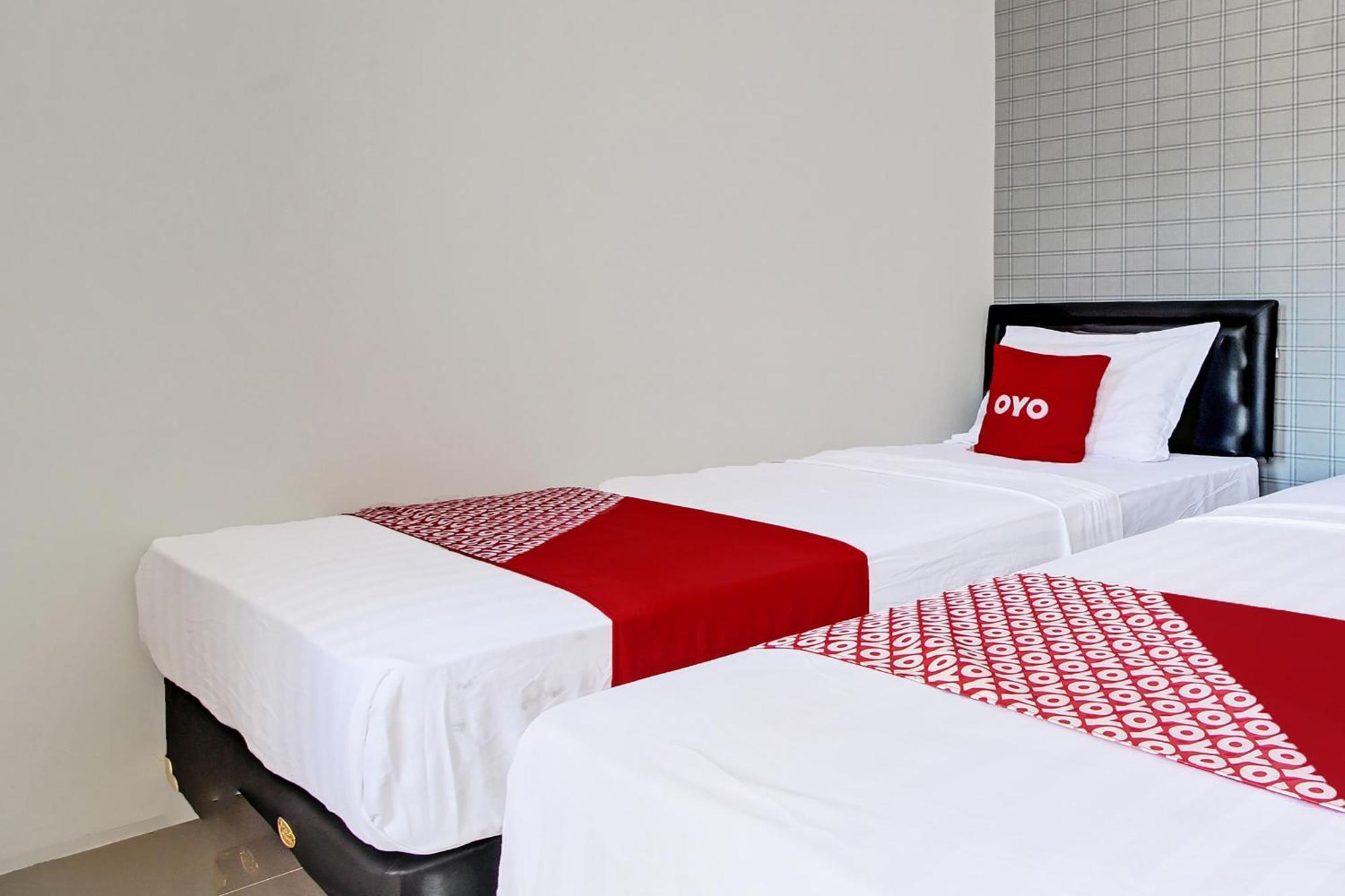 Super Oyo Collection O 92363 Kp Inn Yogyakarta Exterior foto